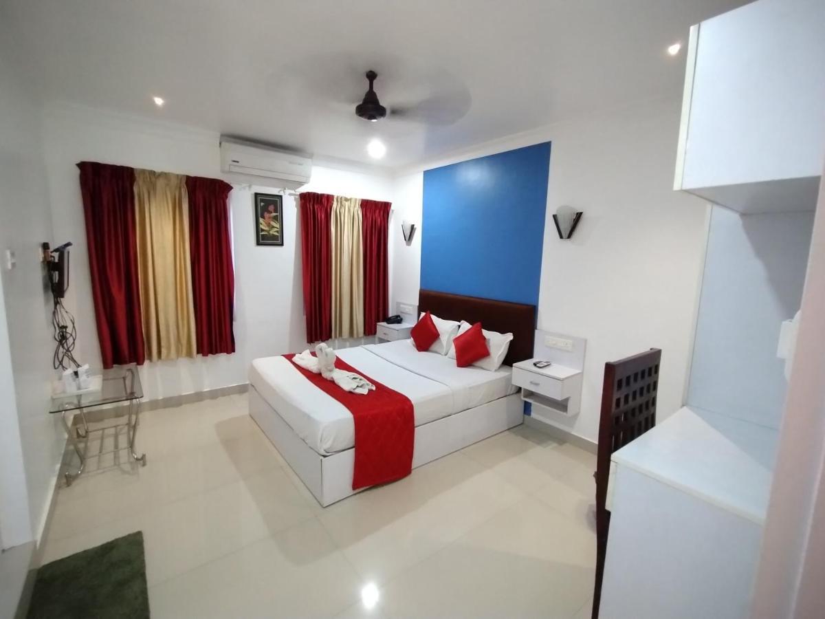 Hydel Palace Athirappilly By Bestinn Leisure Exteriör bild