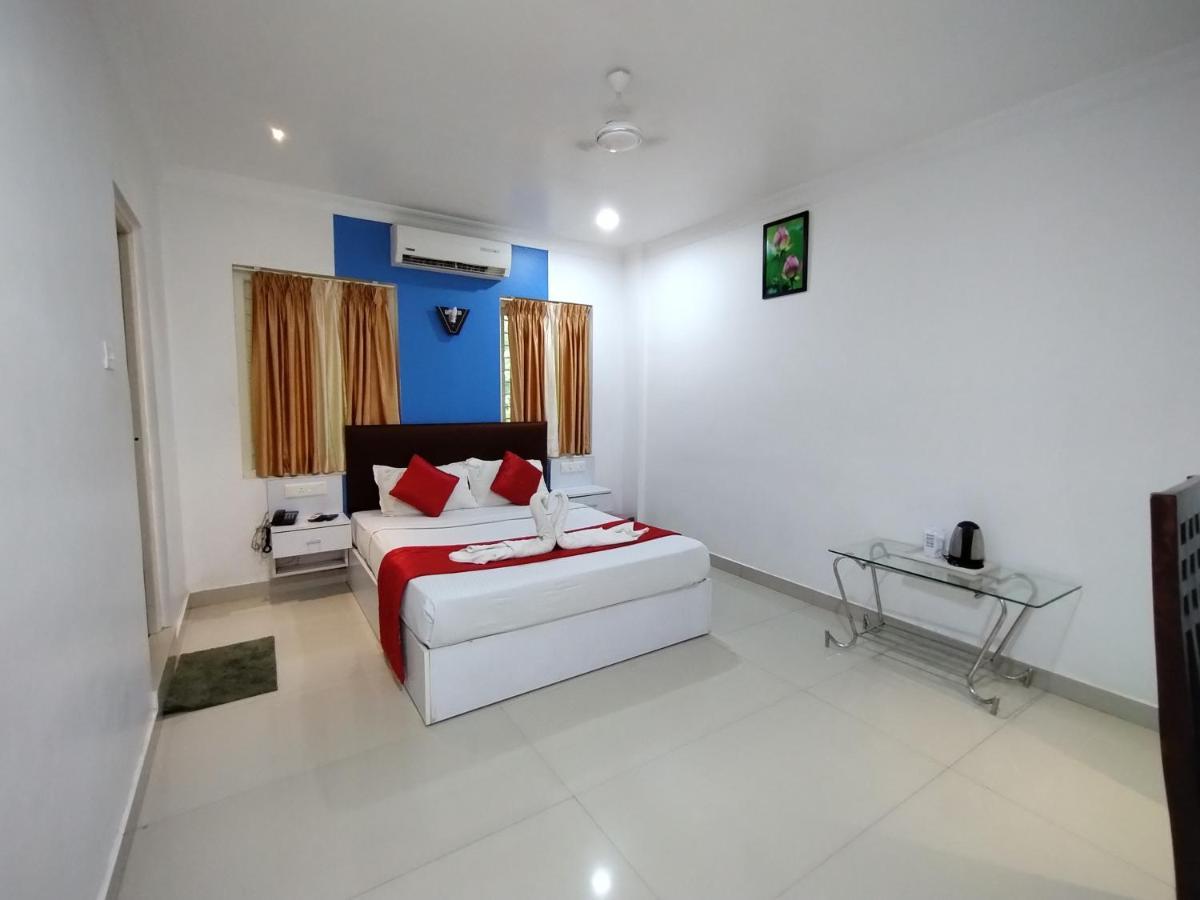 Hydel Palace Athirappilly By Bestinn Leisure Exteriör bild