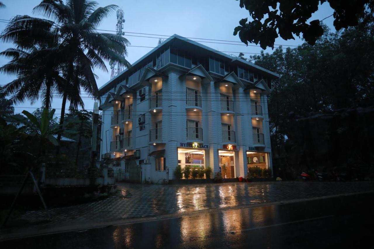 Hydel Palace Athirappilly By Bestinn Leisure Exteriör bild
